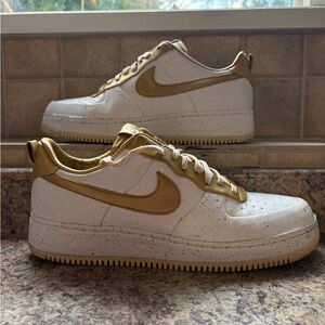 Nike AF1 Low Gold Medal